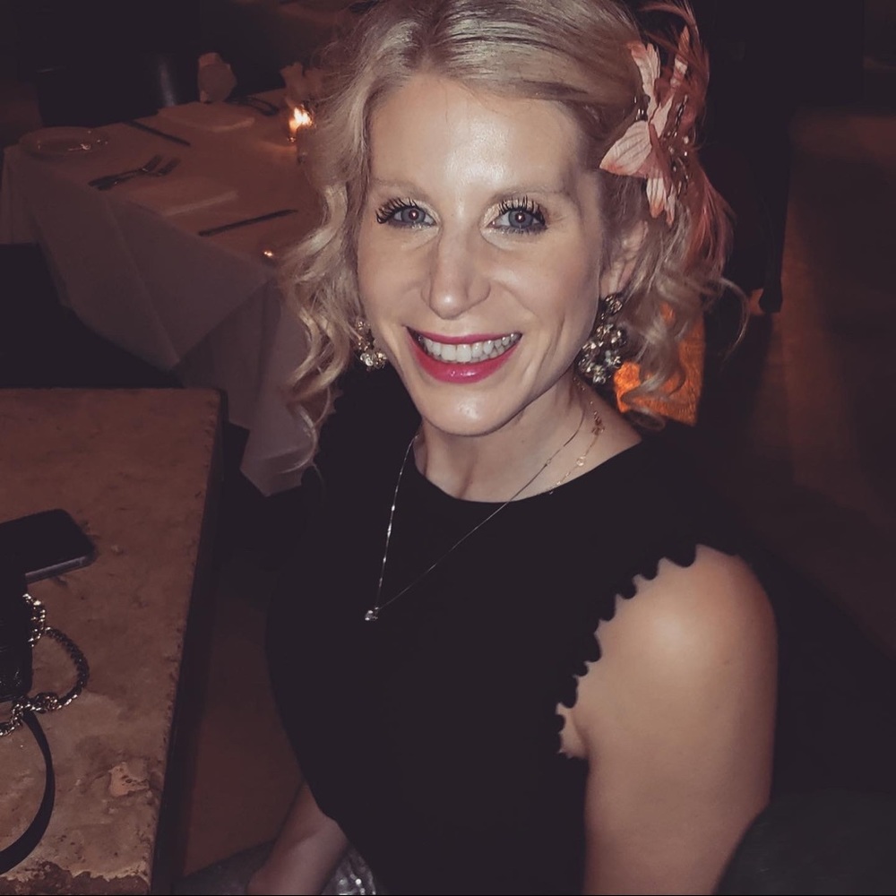Meet your Posher, Lori